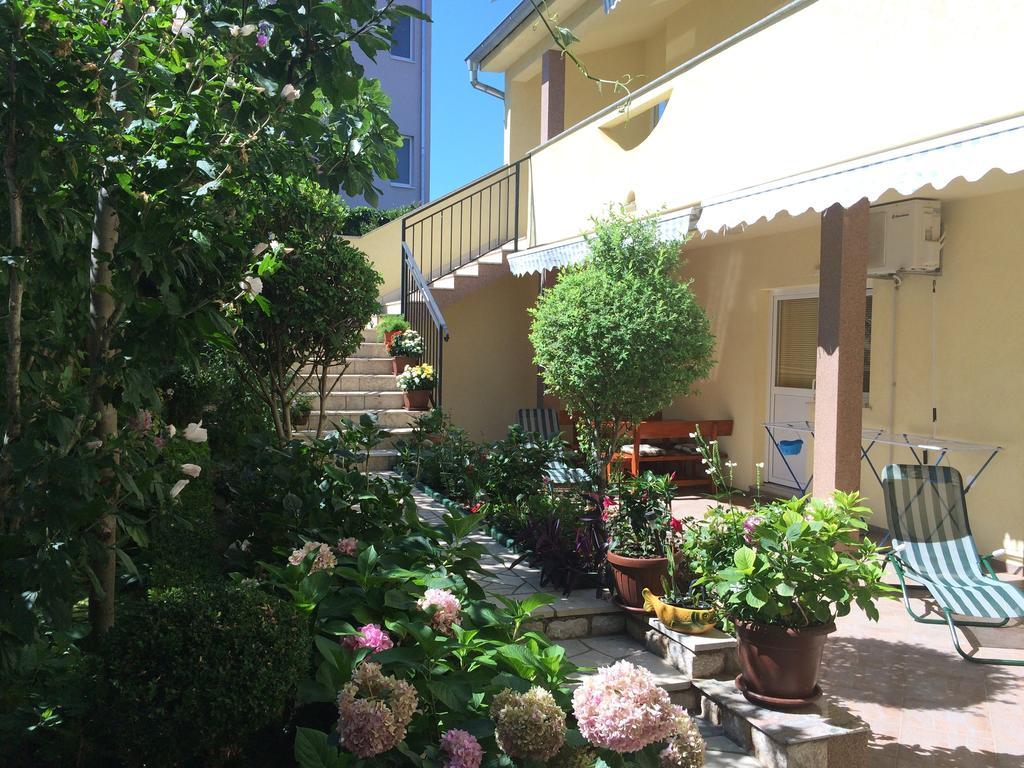 Apartment Kolundzic Novi Vinodolski Exterior foto