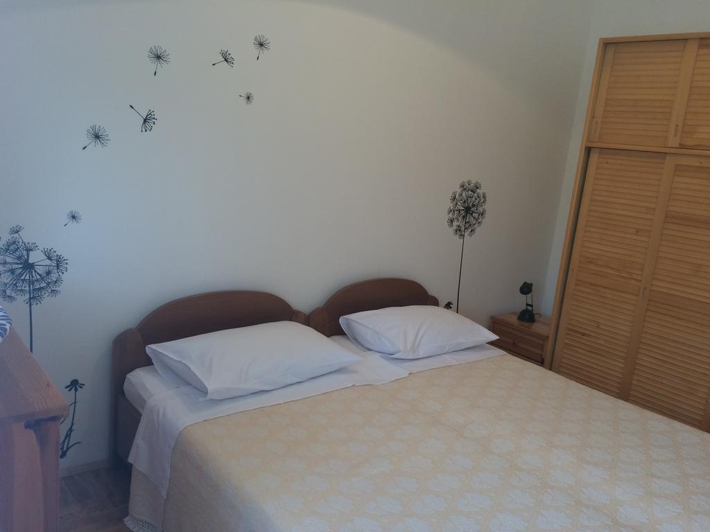 Apartment Kolundzic Novi Vinodolski Quarto foto