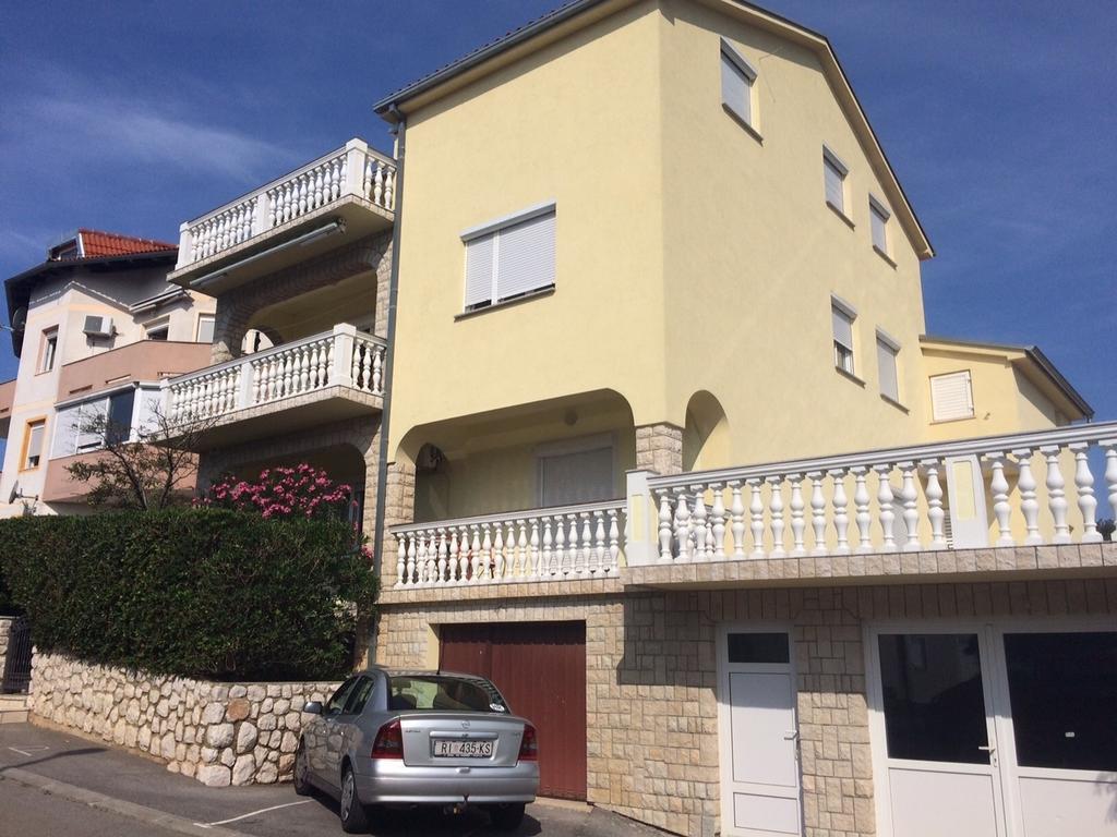 Apartment Kolundzic Novi Vinodolski Quarto foto