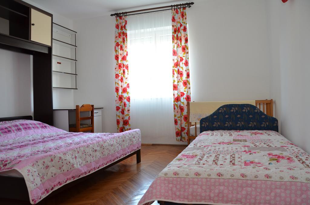 Apartment Kolundzic Novi Vinodolski Exterior foto
